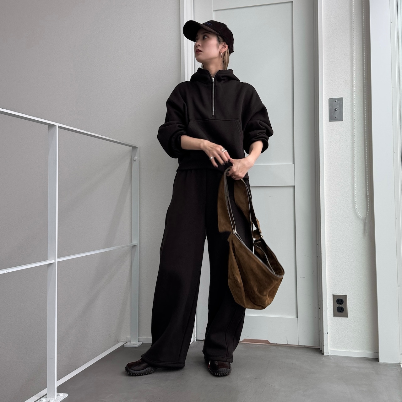 裏起毛ハーフZIPショート丈PK/ダークブラウン
