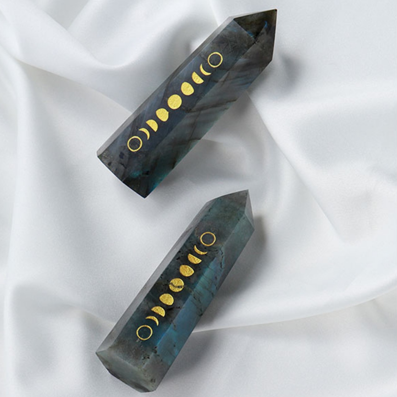 月の満ち欠け　クリスタルポイント　M23339