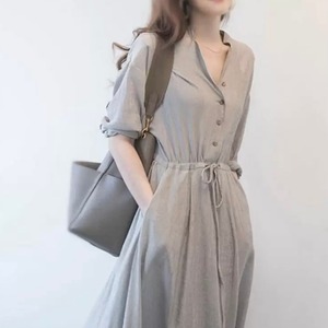 2色 シャツワンピース ロングワンピース フレアスカート 送料無料 Vネック 大人可愛い かわいい きれいめ 大人女子 エレガント 肌見せ デコルテ 無地 春 夏 秋 ガーリー 10代 20代 大人 学生 お出かけ 外出 きれいめカジュアル 着回し ファッション デート コーディネート 重ね着 休日 特別な日 お祝い 記念日 メンズウケ カジュアル 普段着 春コーデ 夏コーデ 秋コーデ おしゃれ シンプル スタイル ゆったり 細見せ 長袖 オフィスカジュアル 30代 オフィス ワンポイント ママコーデ