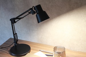 LED table lamp　LED テーブル ランプ