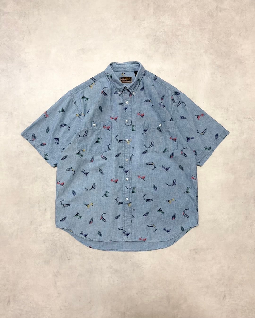 【VINTAGE】1990’s “Eddie Bauer” Fly Fishing Motif Print Chambray Short Sleeve Shirt