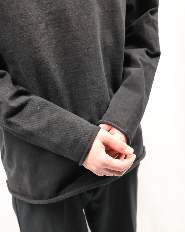 【issey miyake】Inside-out long sleeve top