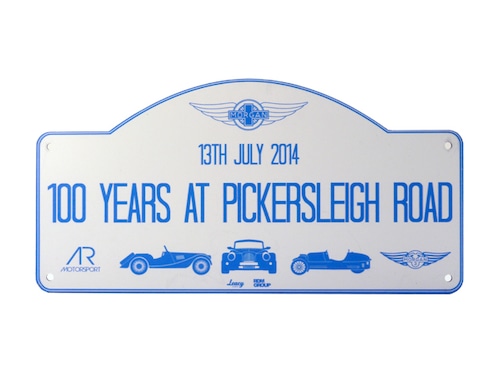 MMM9201 バンパー飾りプレート、"100 Years at Pickersleigh Road"、モーガン