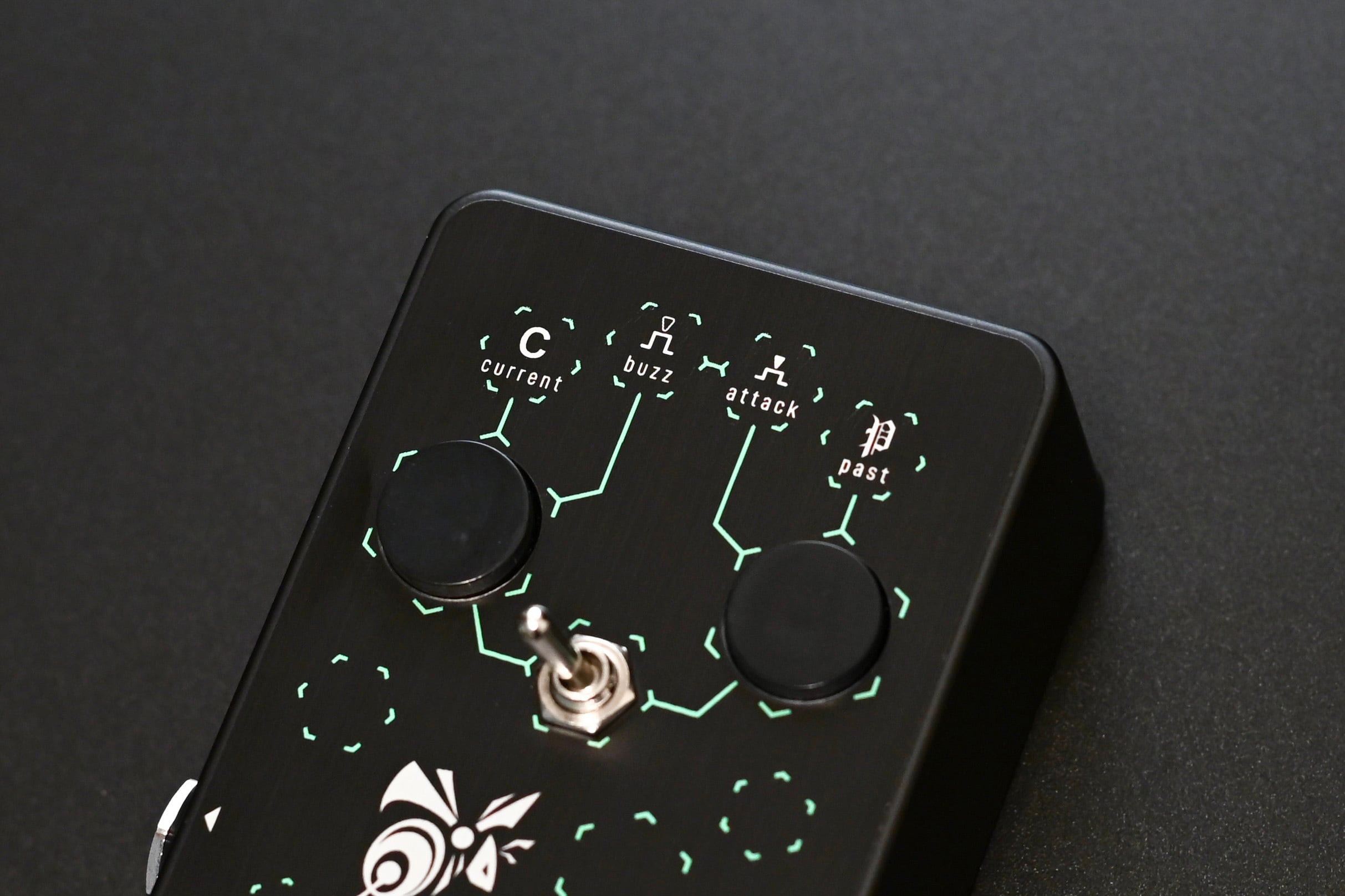 pierce | Limetone Audio