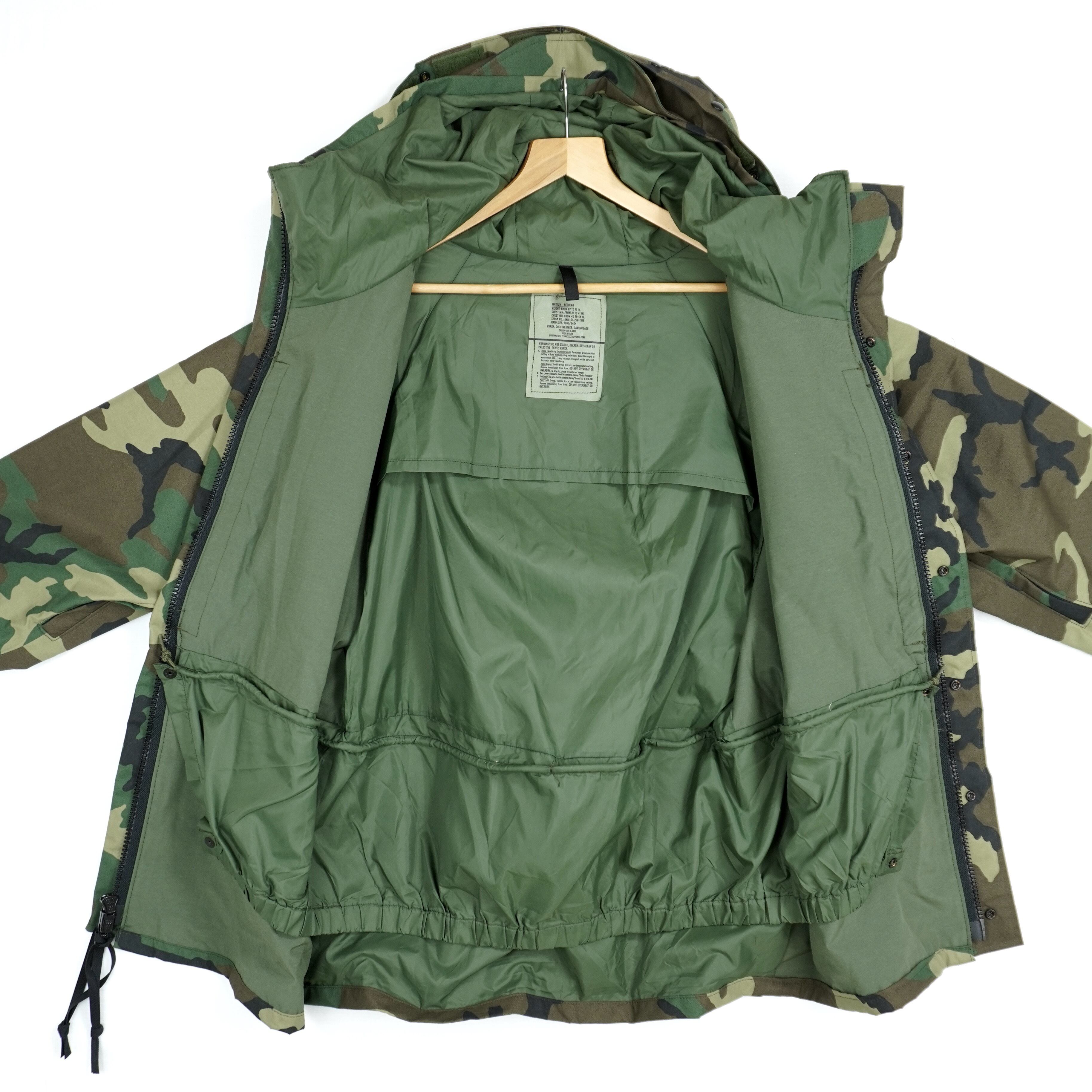 US ARMY ECWCS GEN1 GORE-TEX PARKA MEDIUM REGULAR DEADSTOCK US ARMY ECWCS GEN1 GORE-TEX PARKA MEDIUM REGULAR DEADSTOCK