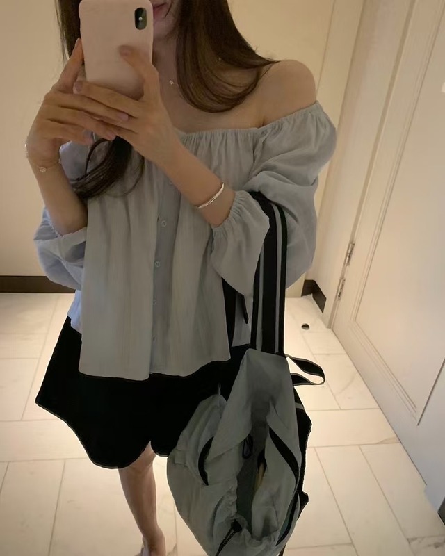 (P.Y.T) french blouse  / 2color