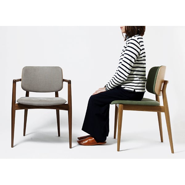コチ アームチェア ウォールナット Cランク［リアルスタイル