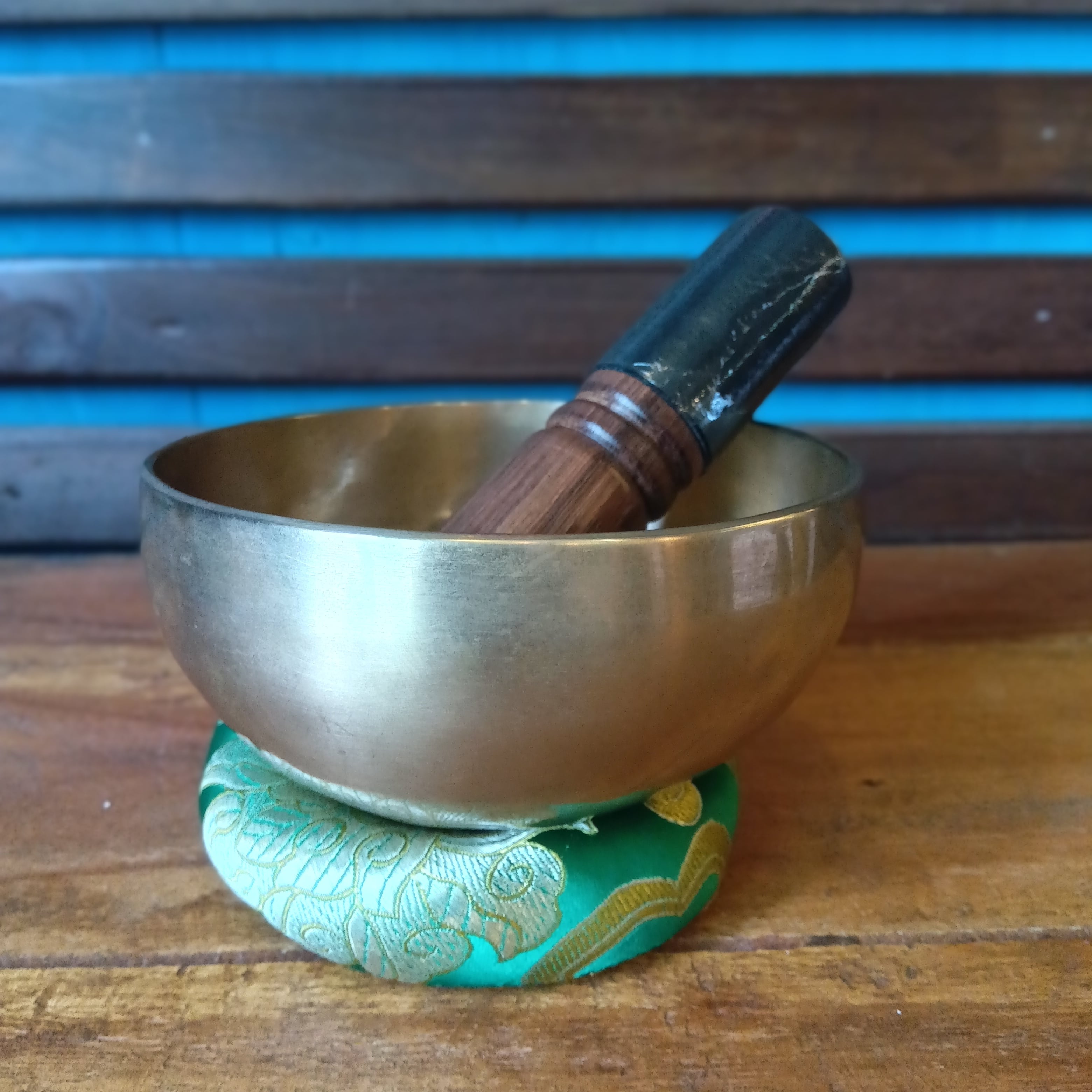 ネパール製 ハンドメイド シンギングボウル 直径12cm 7金属