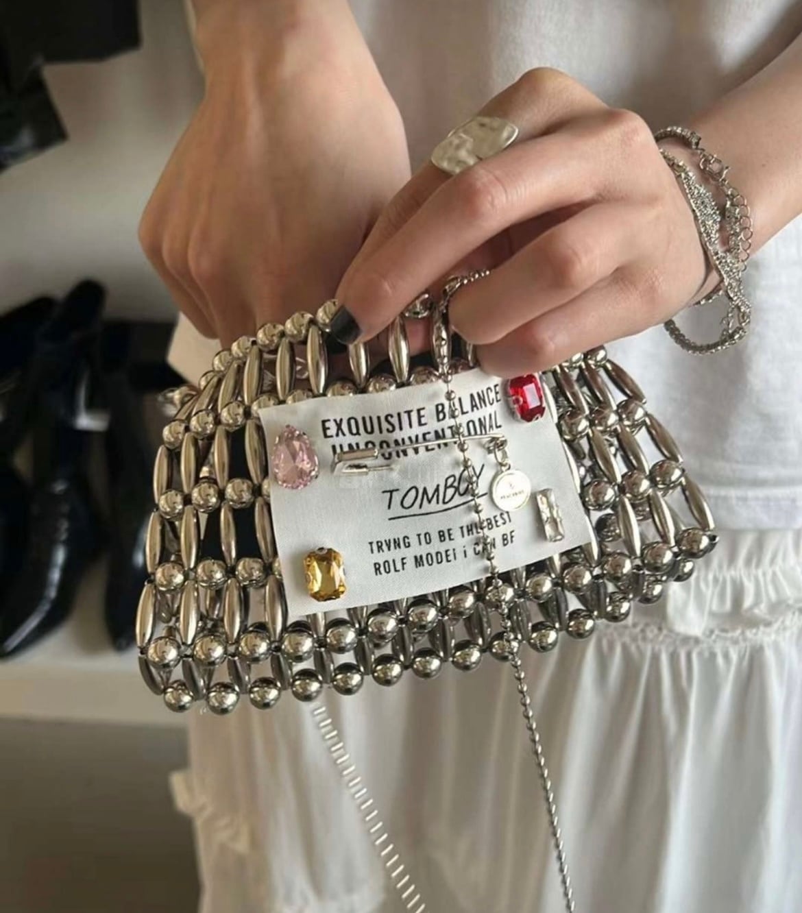 4color / ビジューデザインビーズバッグ