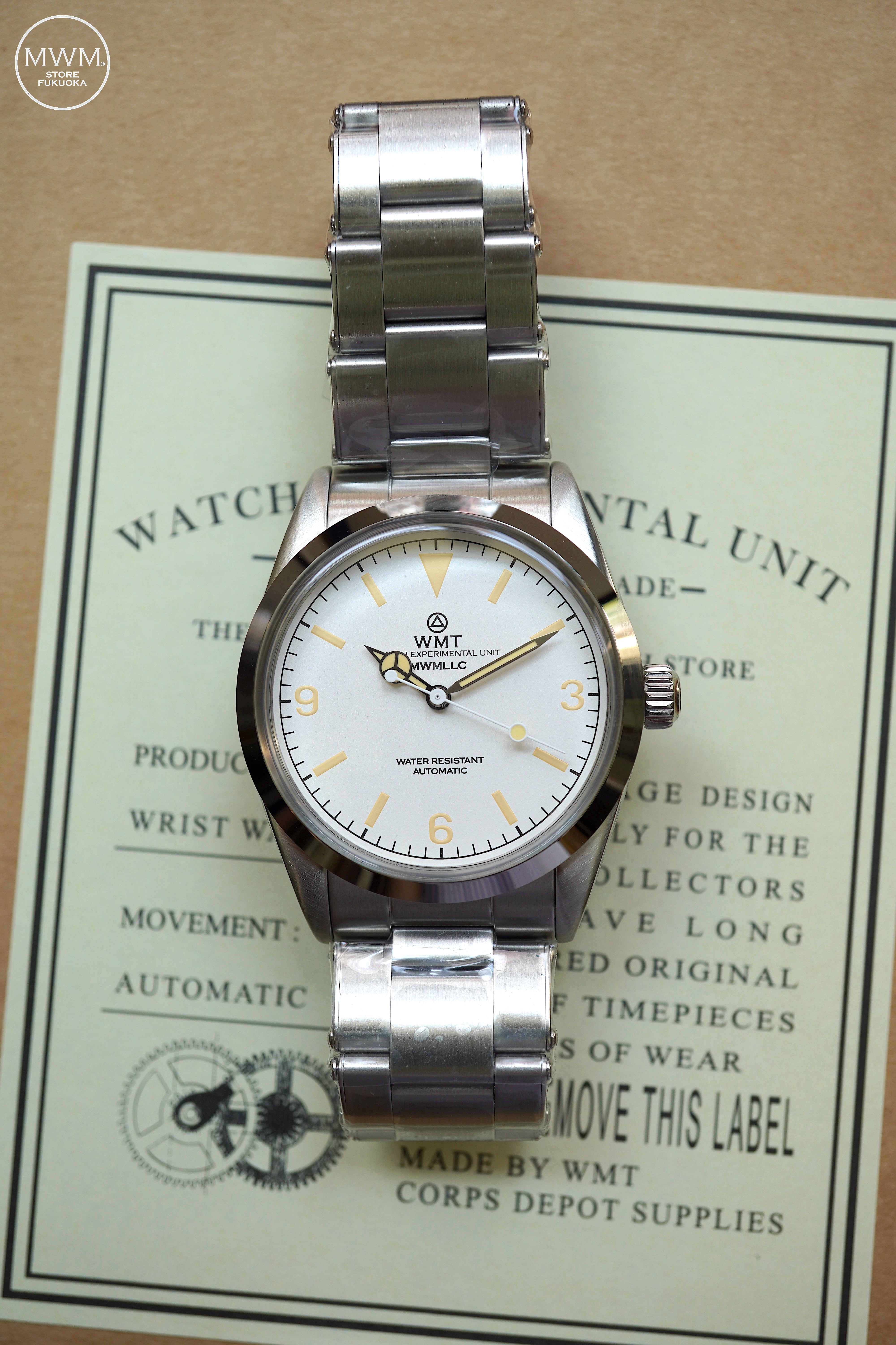 WMT Albino Barracuda バラクーダ　MWM別注モデル　時計 WMT WATCHES x MWM Albino Barracuda / Aged CASE, HANDS , DIAL