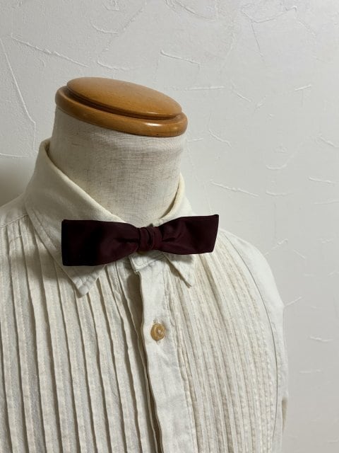 1950's Solid Color Clip Type Bow Tie
