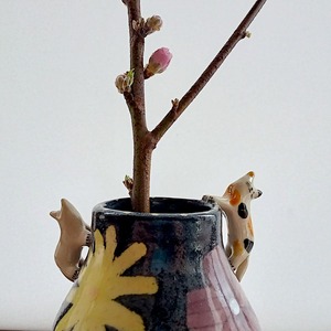 ねこの花器 近藤 佳寿子