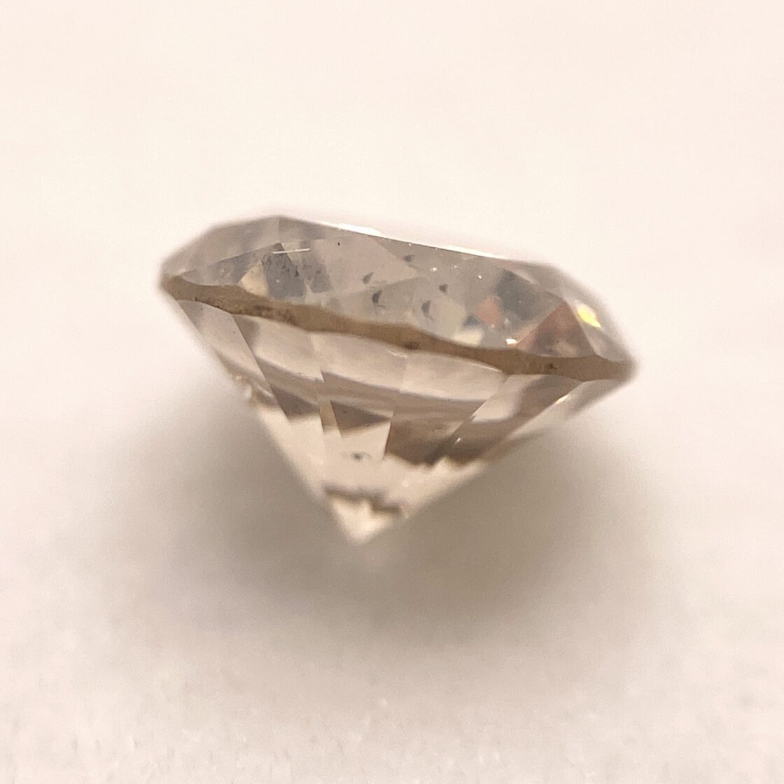 0.653ct LIGHT BROWN SI2 GOOD ダイヤモンドルース | Pay ID
