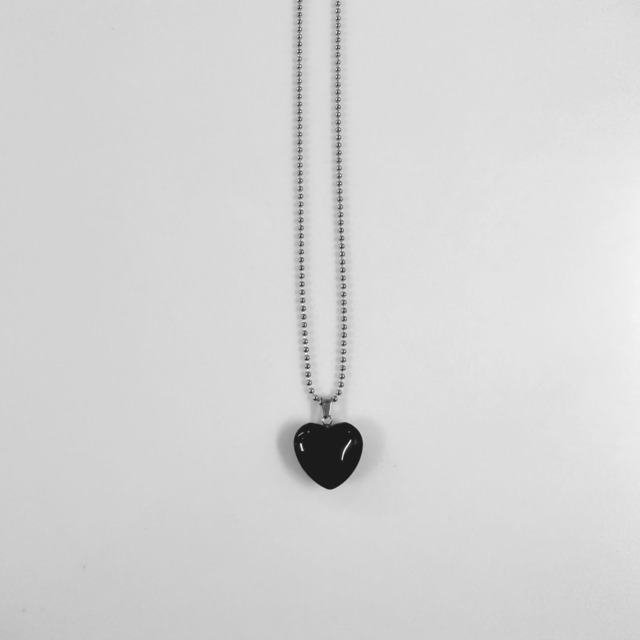 onyx heart necklace