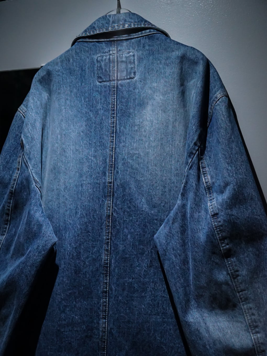 add (C) vintage】