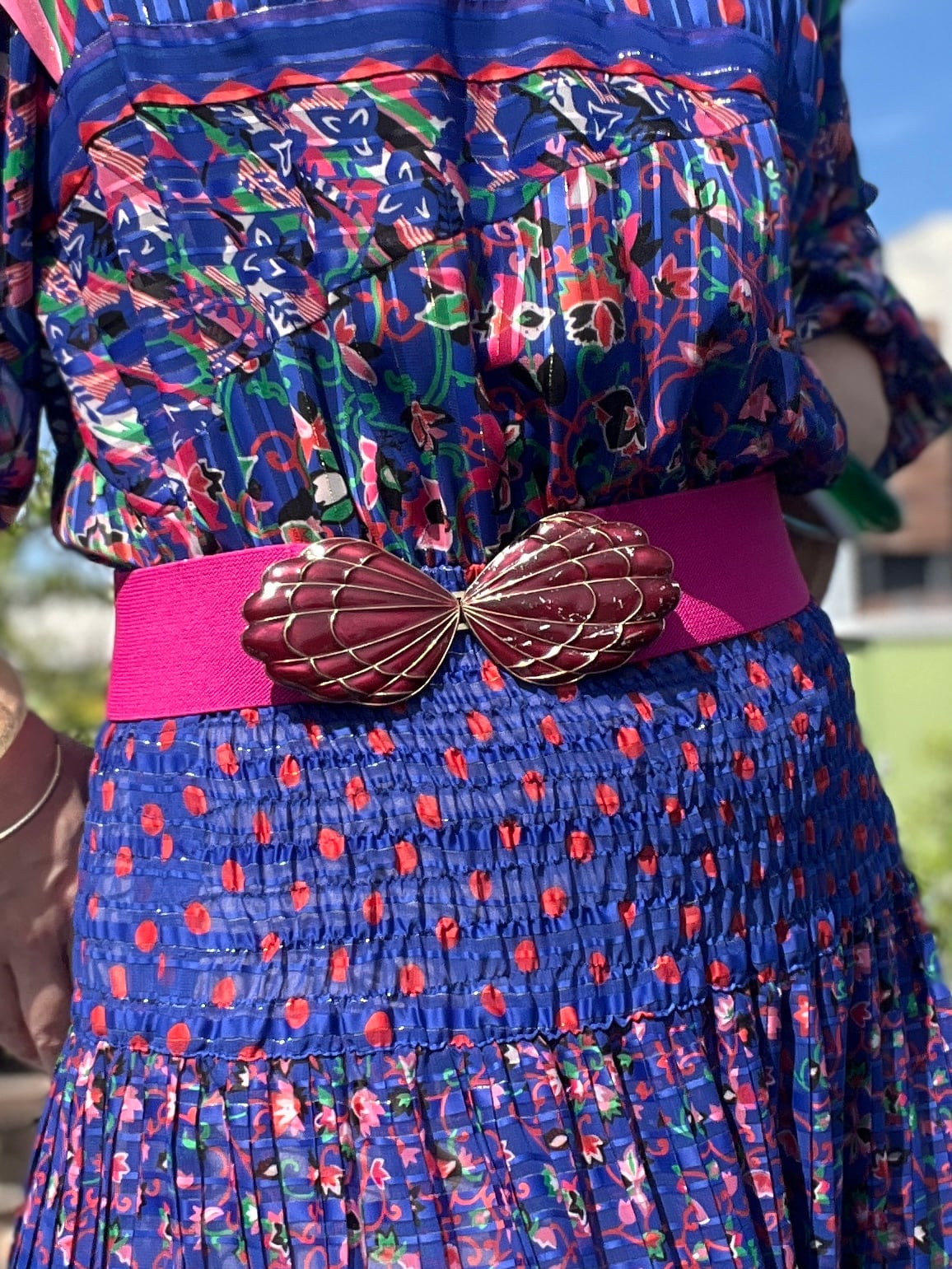 80s raspberry pink × shell belt