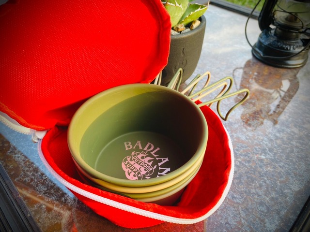 『ビビットカラーシェラカップケース』