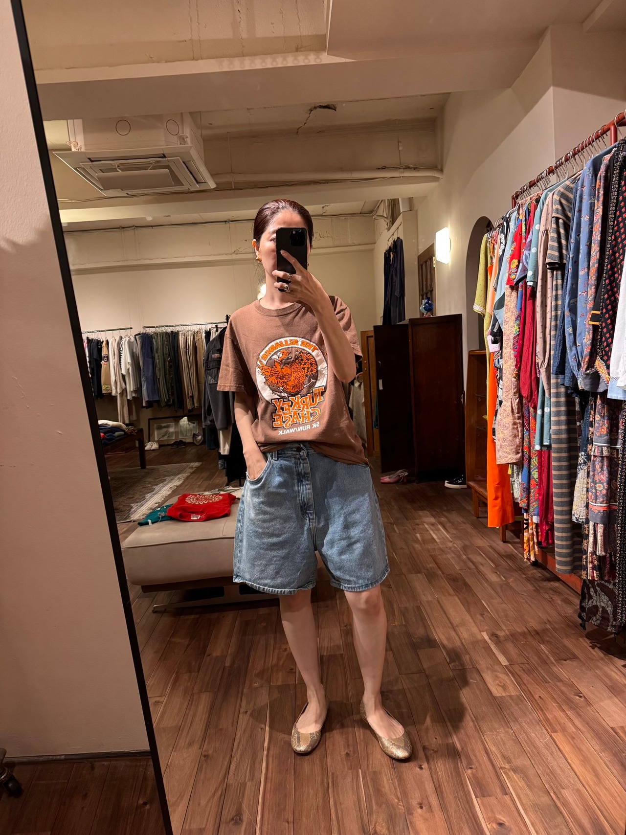 TURKEY CHASE Tシャツ