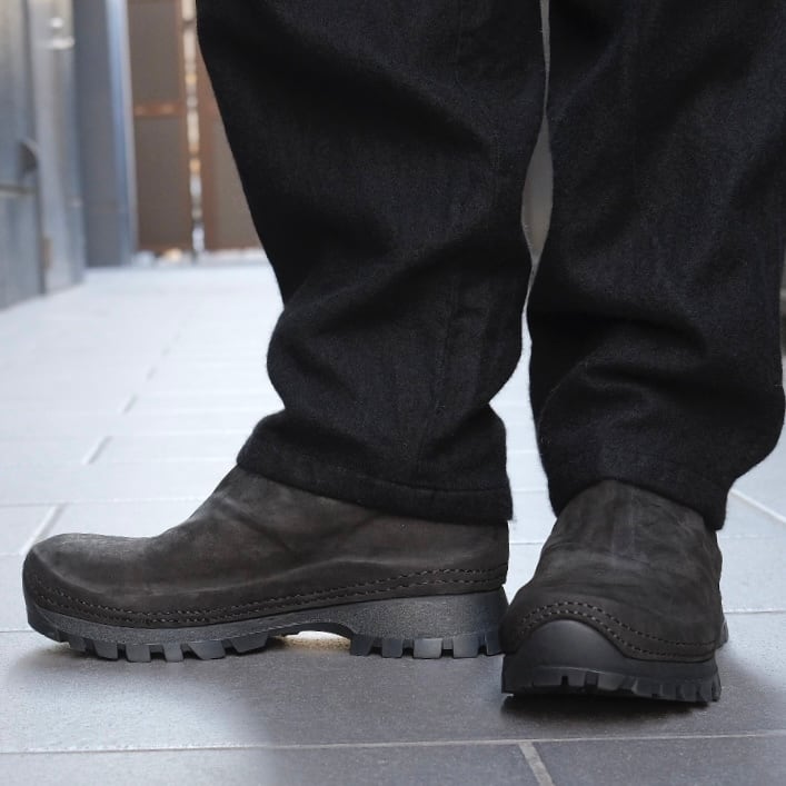 COMOLI(コモリ) / GUIDIバックジップブーツ-BLACK-(C03-07015) | Signs