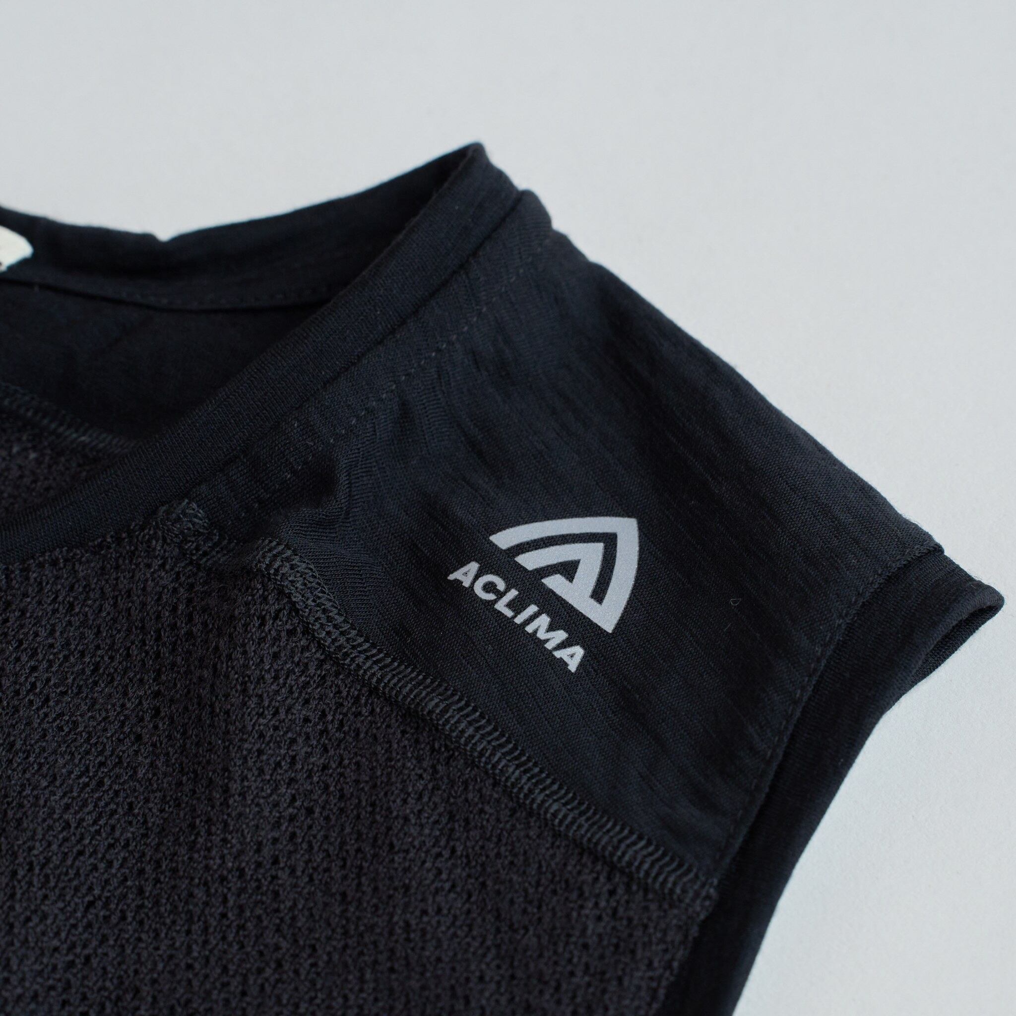 ACLIMA / M's Light Wool Sports Singlet (オールシーズン活躍、薄手の