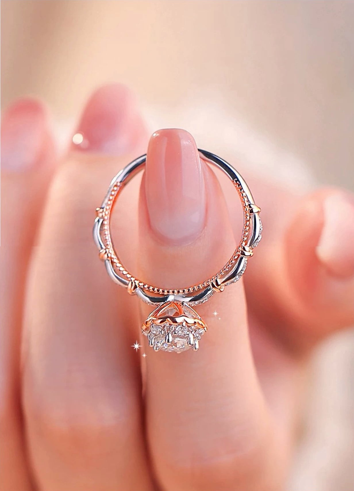 フラワー モアサナイト 花 2カラー キラキラ 0.6ct ゴージャス