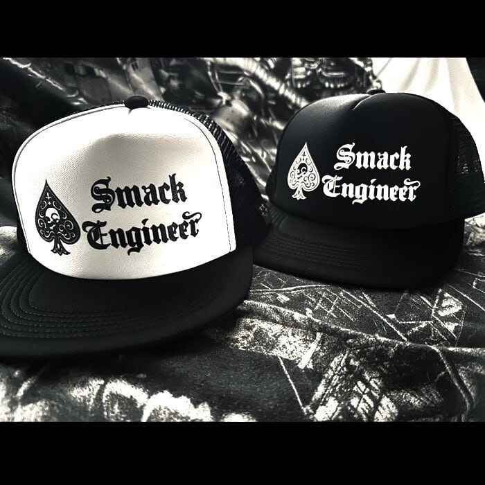 SMACK ENGINEER / スマックエンジニア「Rogia限定 SPADE MESH CAP (白