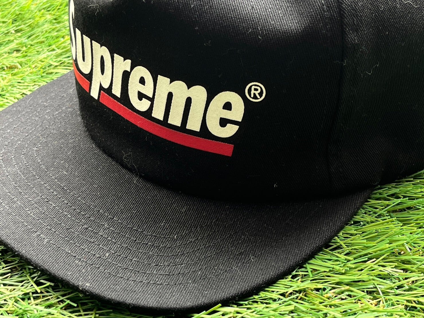 Supreme Underline 5-Panel Cap