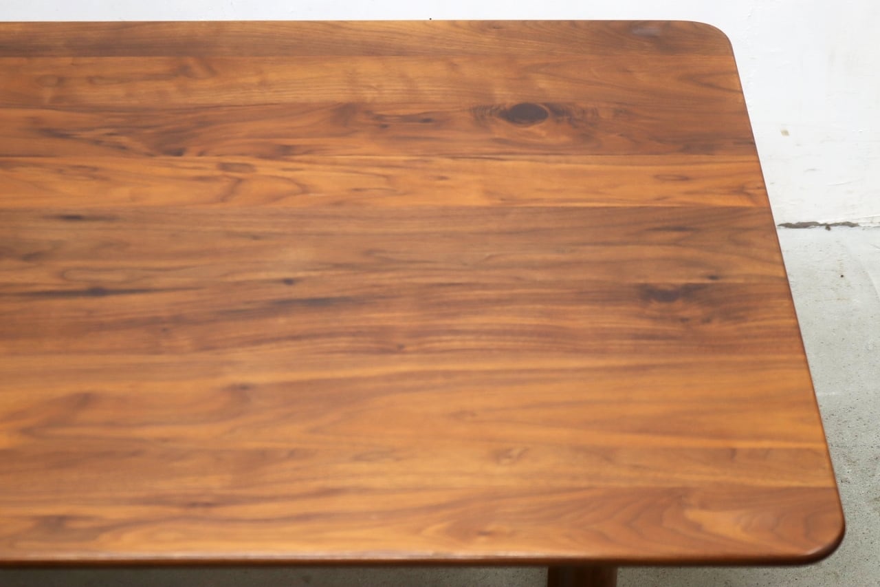 IDC大塚家具 ウォールナット無垢材 リビング ダイニングテーブル