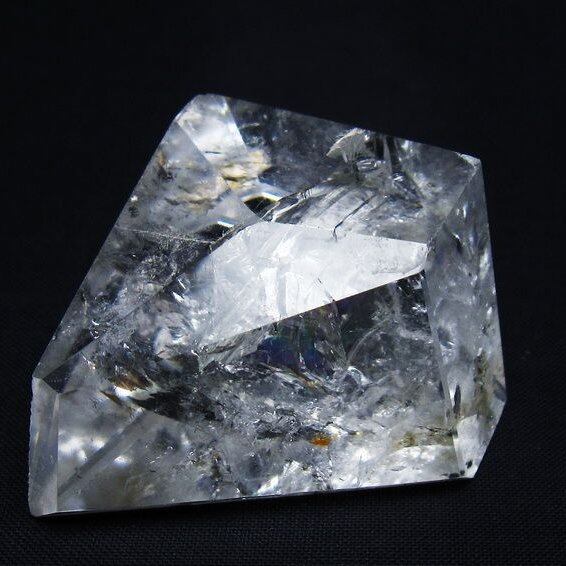 水晶 原石 虹入り 一点物 171-5903