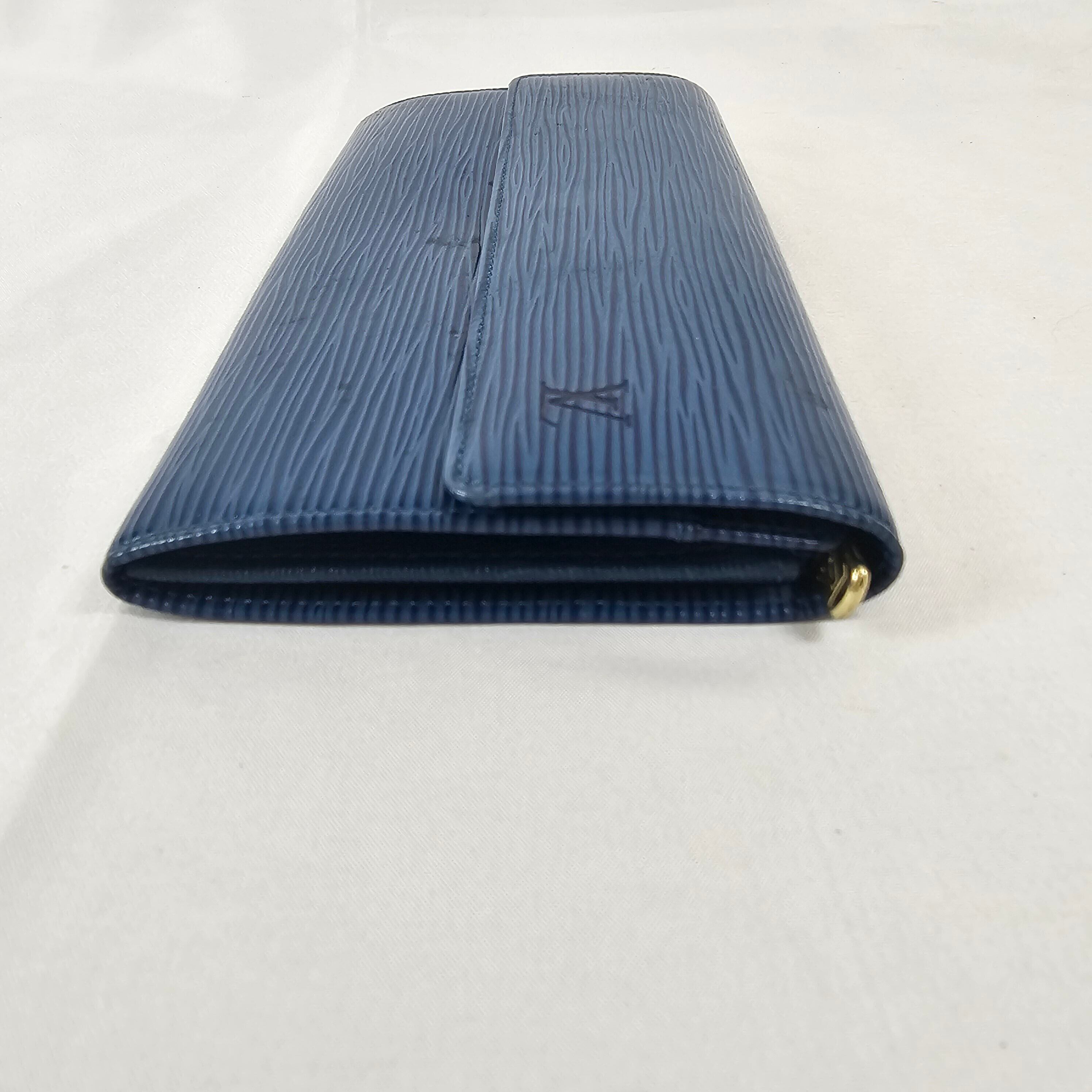 極美品 ルイヴィトン エピ 長財布 青 LV Wallet | Over Time Vintage