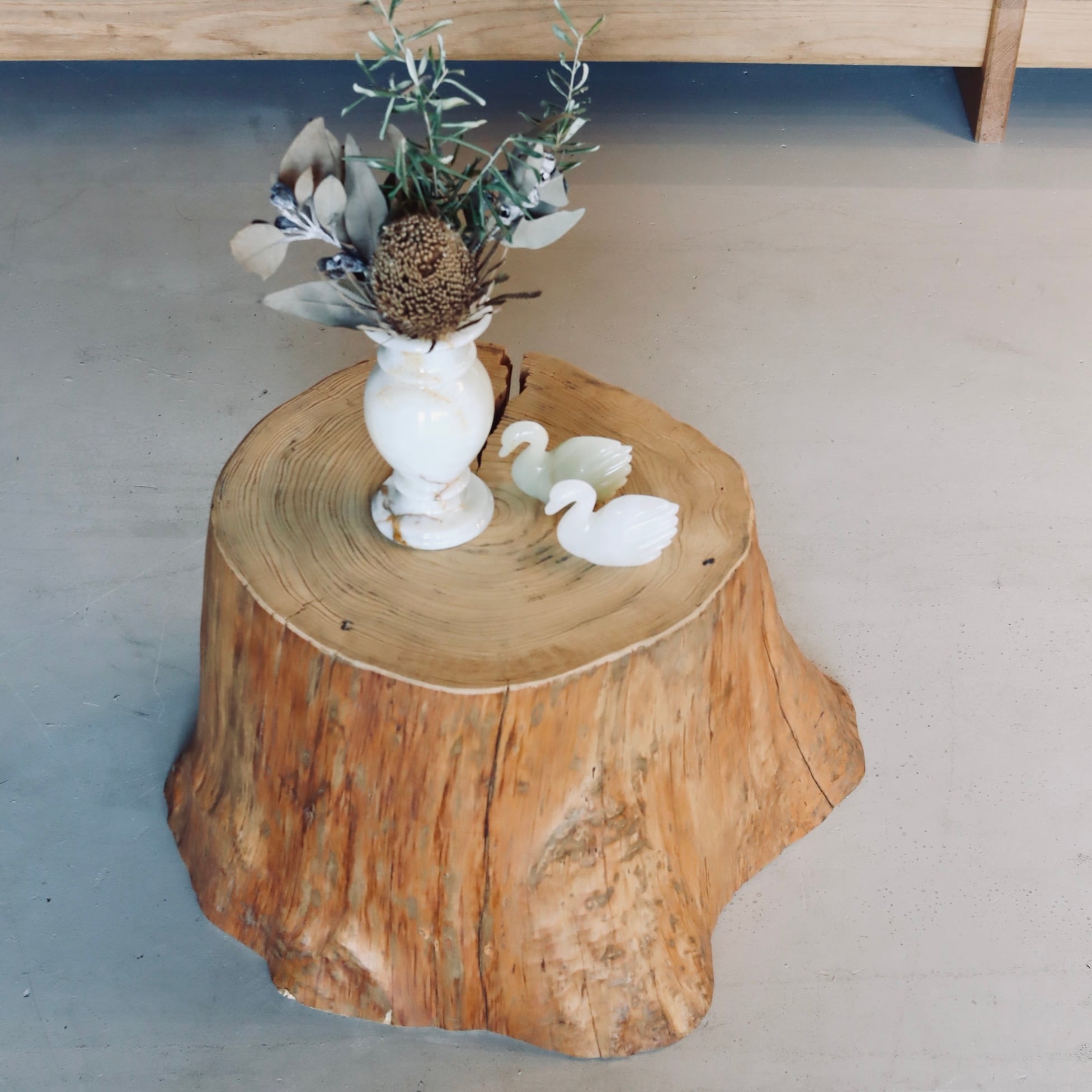 Wood Stump Stool 切り株のスツール
