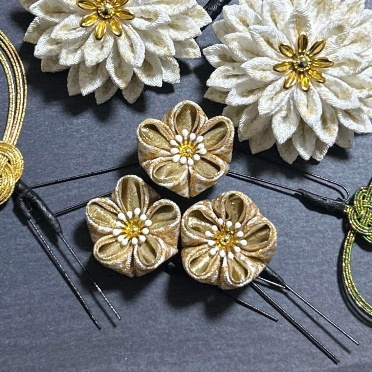 慶結華 ― 瑞｜白金×水引が気品を添えるつまみ細工髪飾り 成人式・卒業式・結婚式に（S022）・画像11