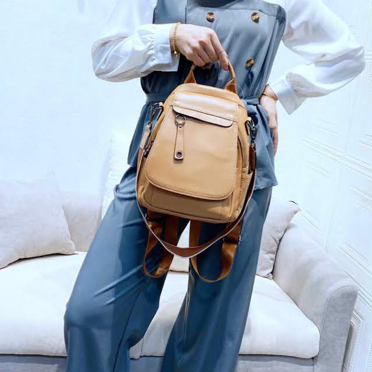 新品 A4 本革 フルレザー リュック バックパック ショルダー レザー バッグ ショルダーバッグ 新作 トレンドレザー バッグ ワンショルダー