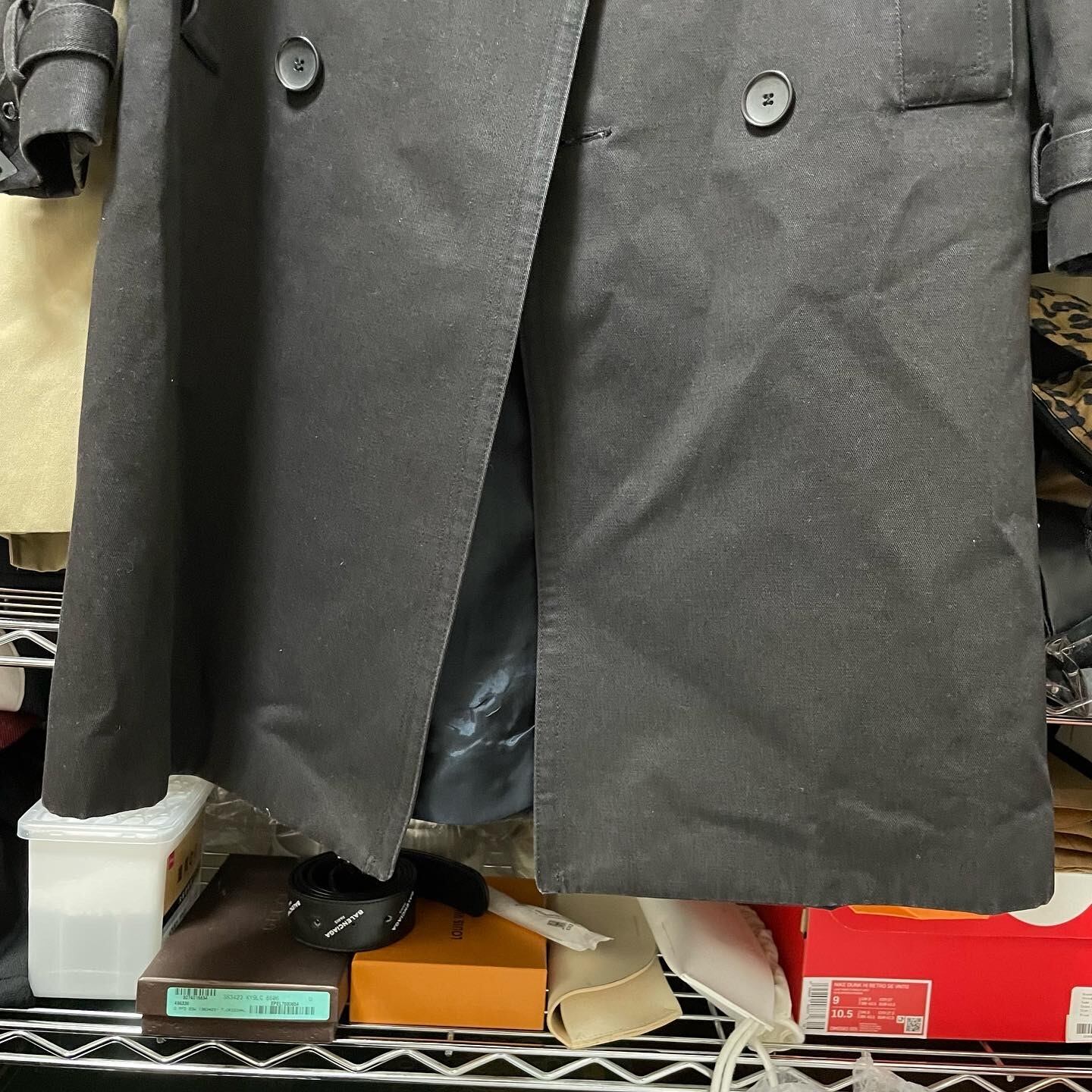 BALENCIAGA バレンシアガ トレンチコート ダブルコート ブラック 46 BALENCIAGA バレンシアガ トレンチコート ダブルコート ブラック 46