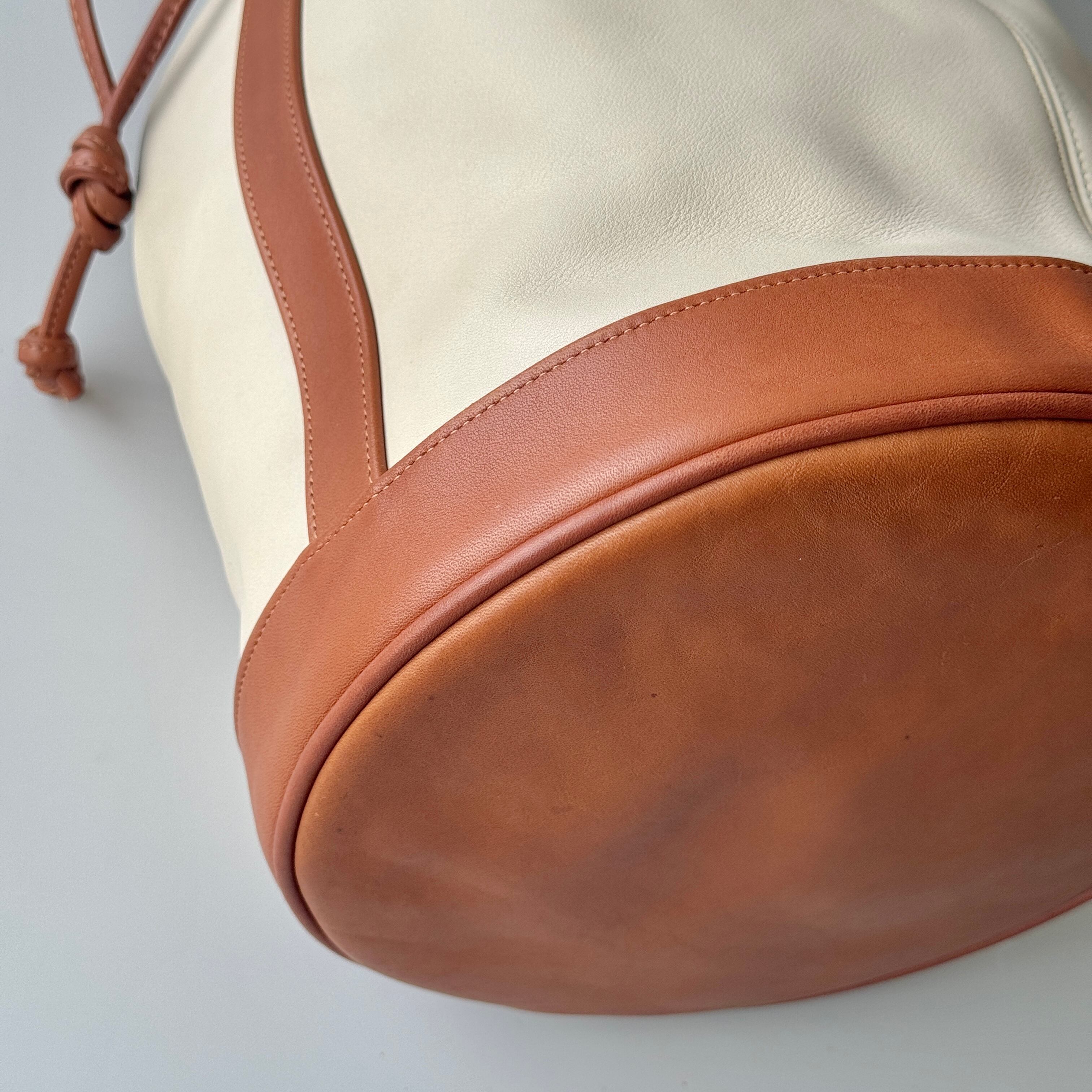 Vintage Coach 6022 Duffle Drawstring Spectator '90 | ONE VINTAGE