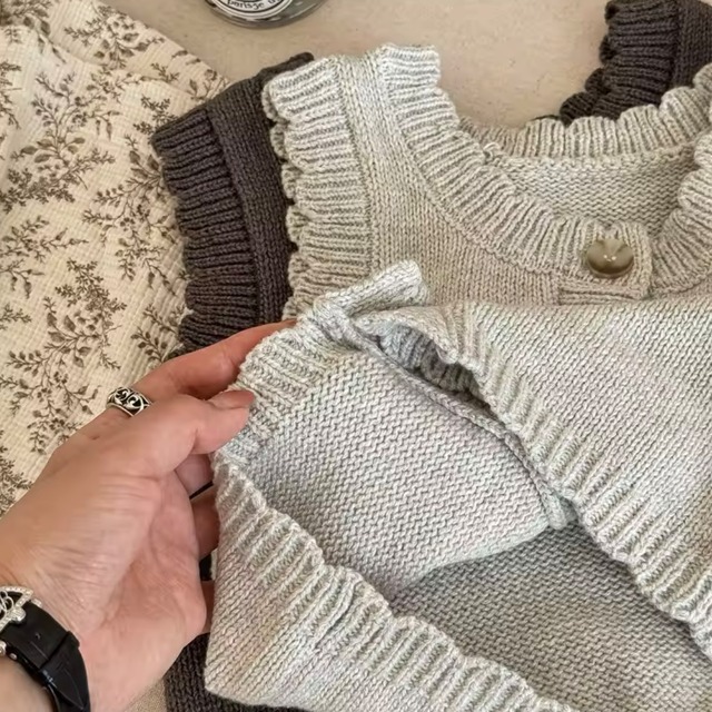 【取寄】着回しに大活躍させたいシンプルおしゃれなニットベスト