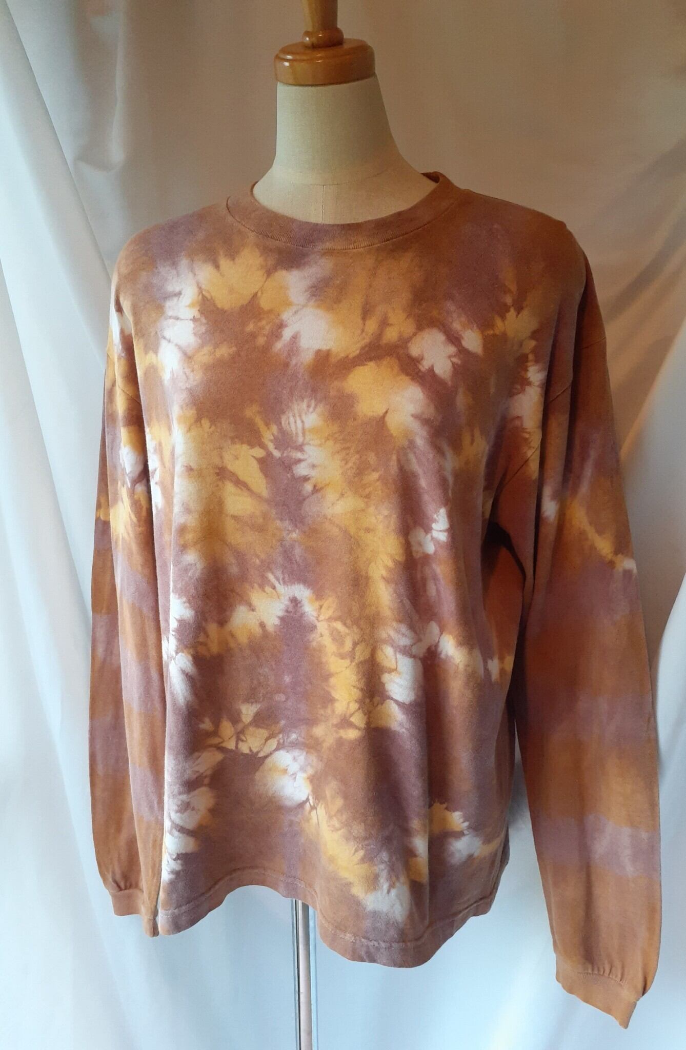 手染めの長袖Tシャツ・兼用Sサイズ(ベンガラ染め)