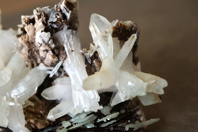 クォーツ/ロードクロサイト/クローライト/ドロマイト Quartz/Rhodochrosite/Chlorite/Dolomite 1324