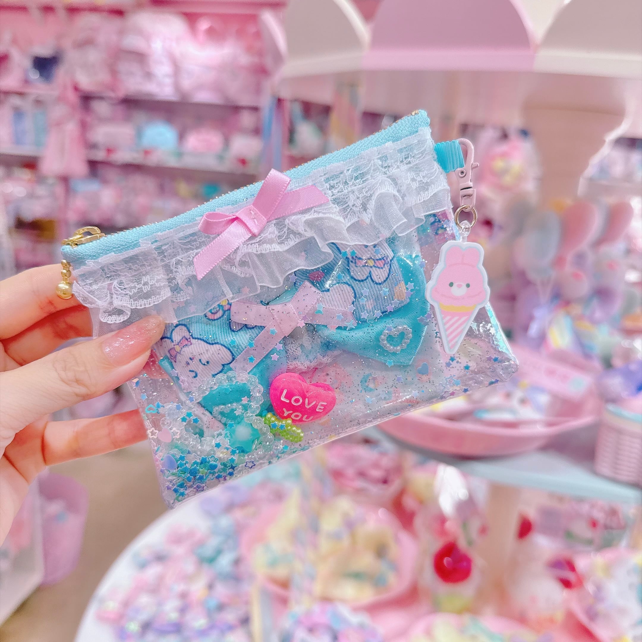 【R15】37-1 2000円福袋（ポーチ&ヘアゴム&ハンカチ）
