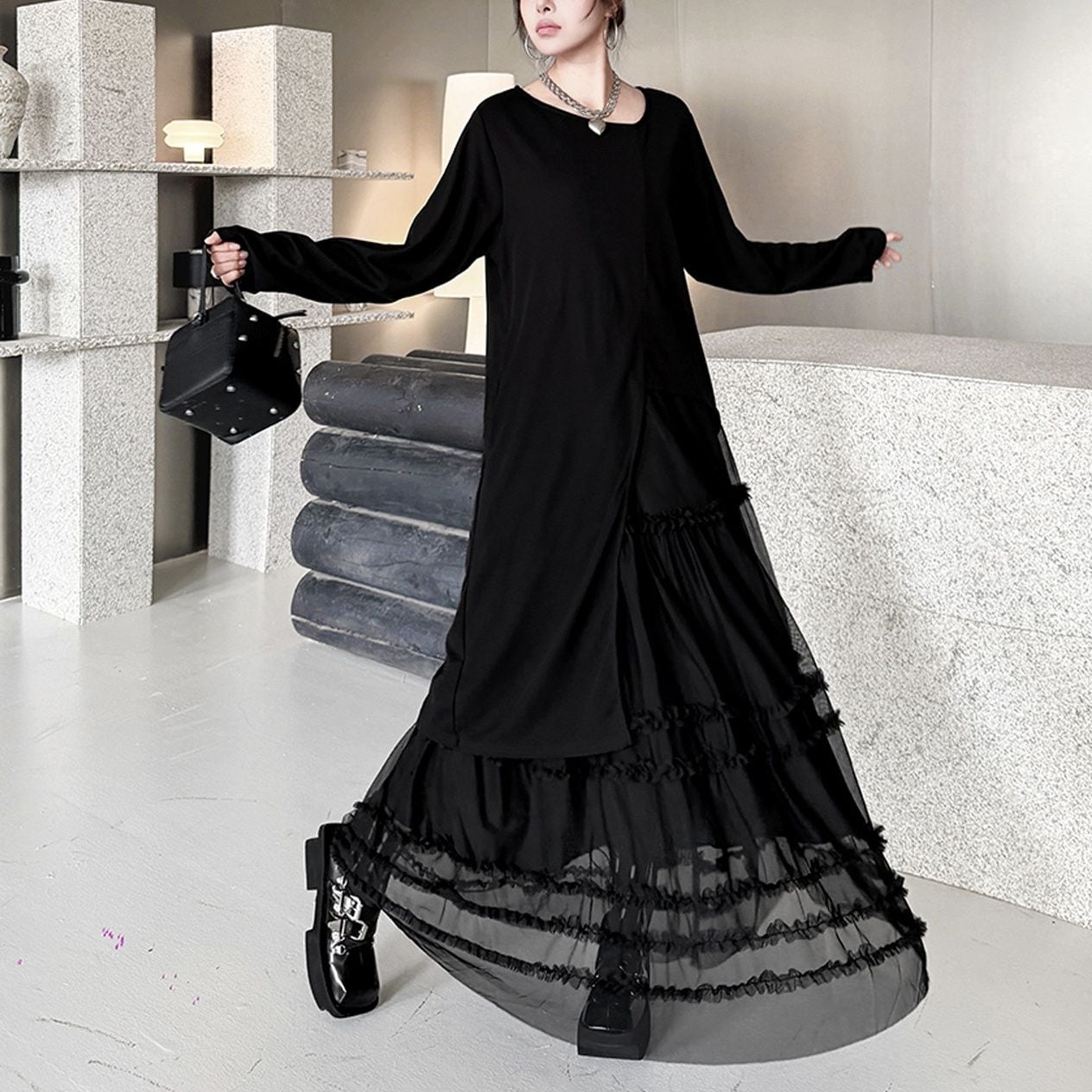 LAYERED V-NECK LONG SLEEVES MESH TIERED DRESS M-18584