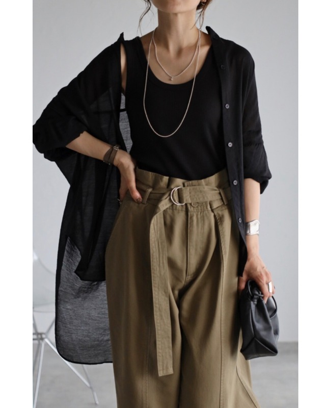 袖ゴムカフスシアーシャツ