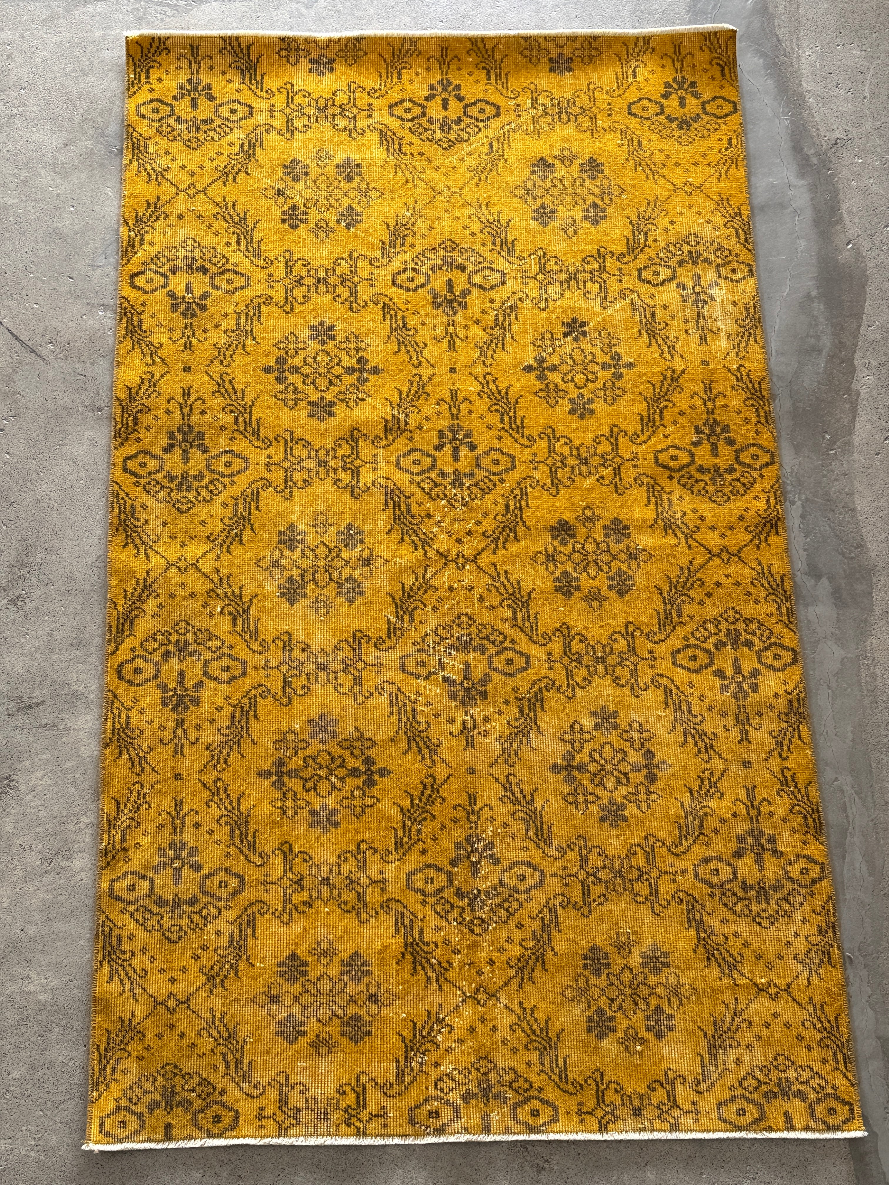 【送料込み】ヴィンテージ トルコラグ イスパルタ絨毯 116x200 TRB3907