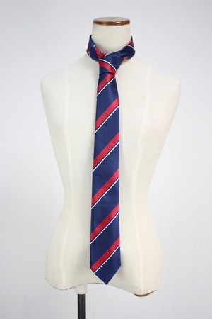 コスプレアイテム 撮影用アイテム 紺赤ボーダー カラーネクタイ ★プロセカの神山高校男子制服やオリジナルコスプレに！ ★即納品★