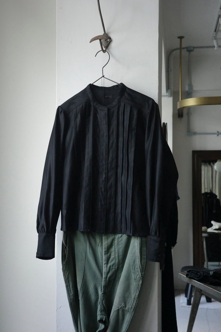 genre ジャンル / TUCK BLOUSE (BLACK ) | genre genre ジャンル / TUCK BLOUSE (BLACK ) | genre