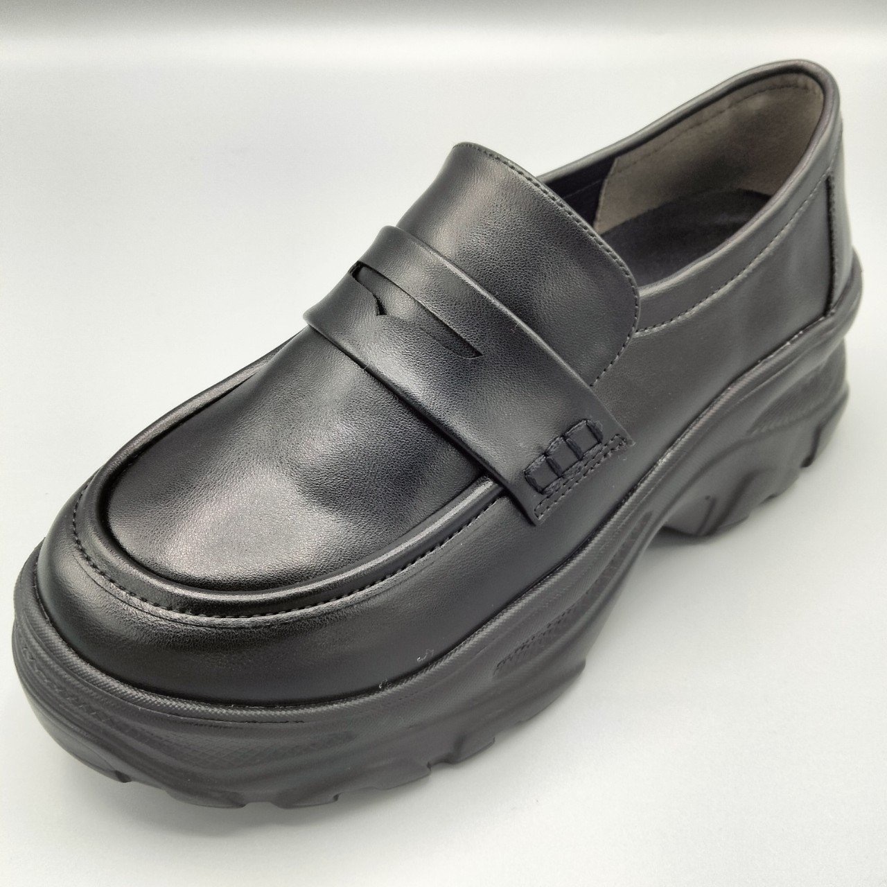 HACCCCY スニーカーソールローファー HY-007