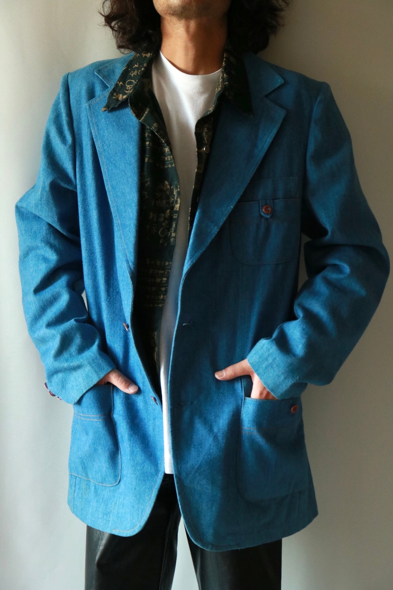 Vintage 70s blue tailored jacket | Cary powered by BASE
