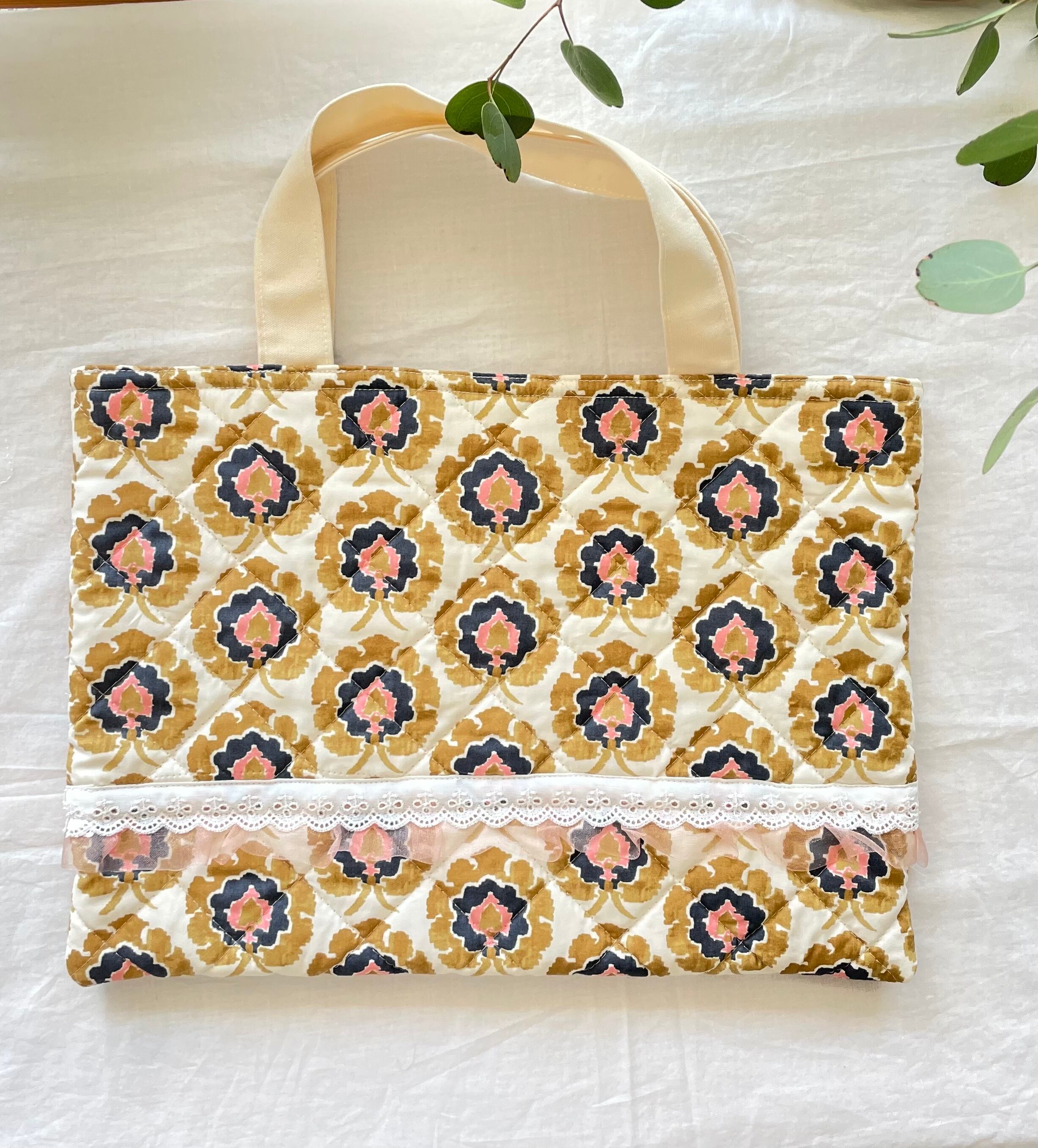 LIBERTY リバティ木馬フリル 【1点のみ】レッスンバッグ