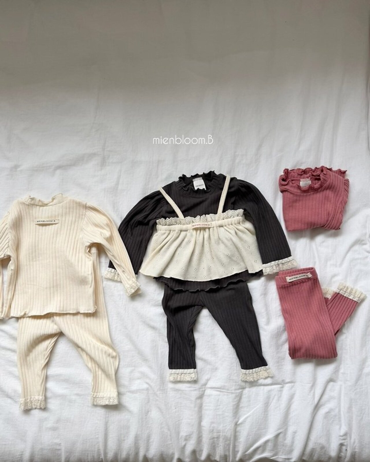 韓国子供服 / 26Autumn / ?取寄?MienbloomB / レースストレッチレギンス / ベビー服 / キッズ服 *1号~11*