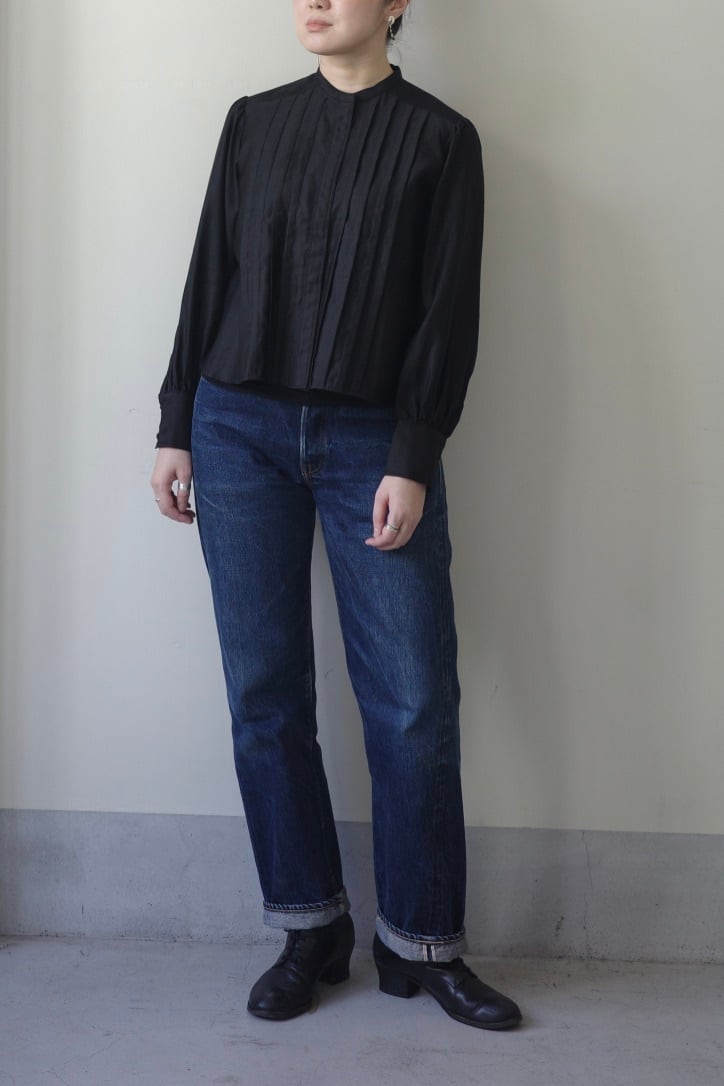 genre ジャンル / TUCK BLOUSE (BLACK )