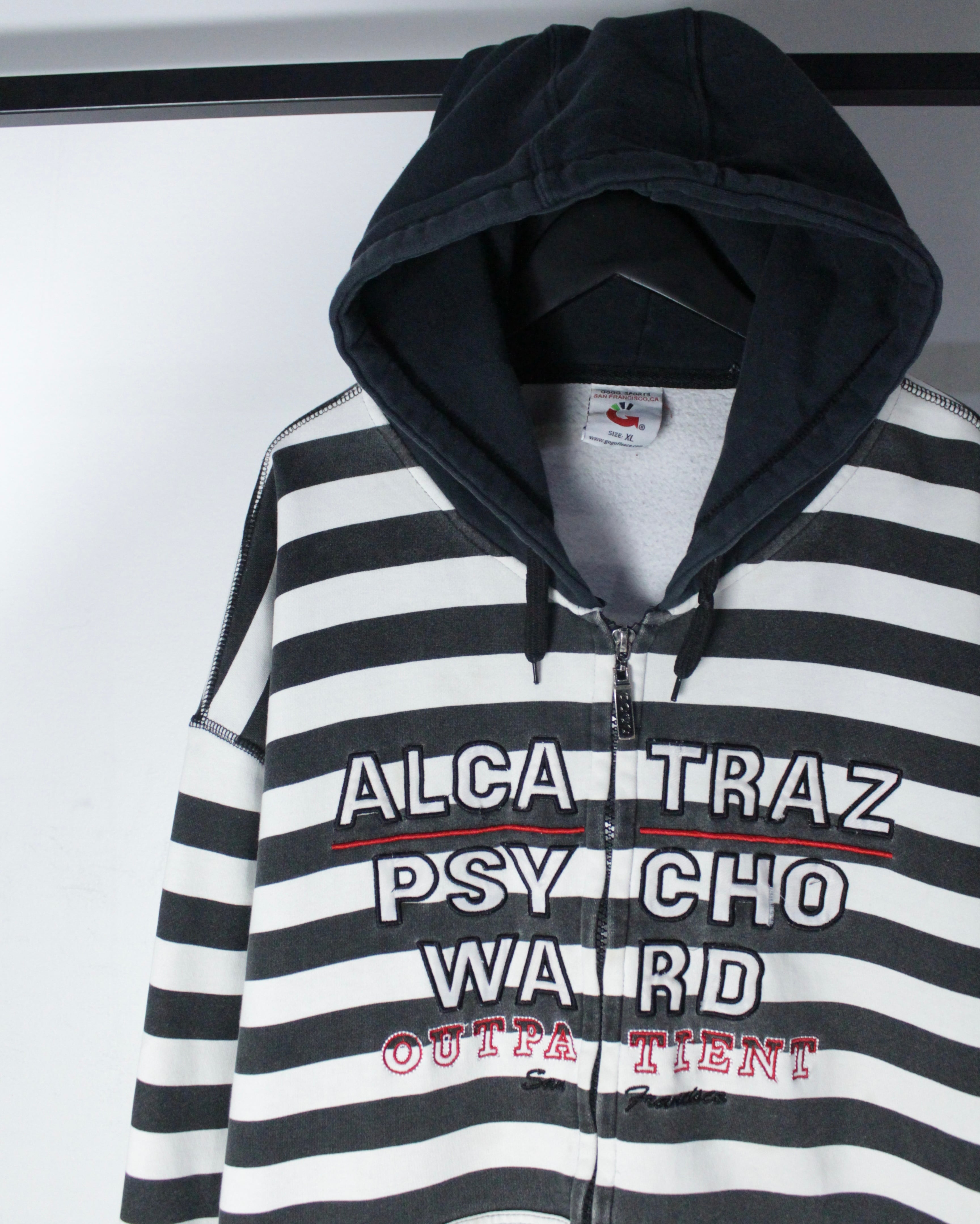 Caka BLACK】“San Francisco Alcatraz Psycho Ward”Zip Up Hoodie